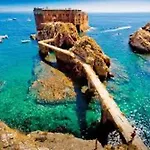 Sun And Ocean House With 2 Bathrooms Holiday home