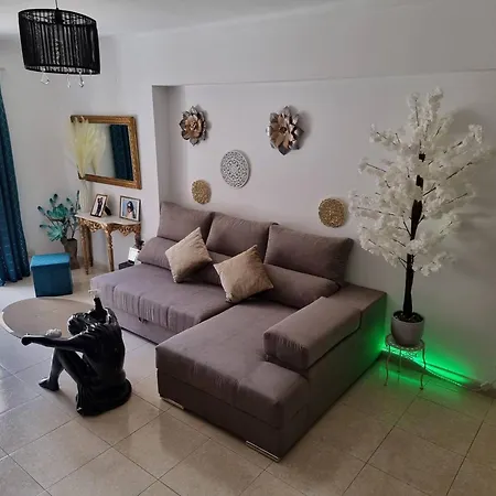 Sun And Ocean House With 2 Bathrooms